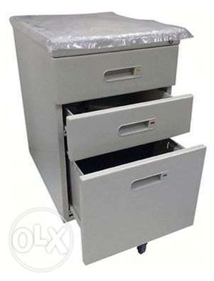 3 Drawer centralize key lock steel cabinet-office partition-chairs