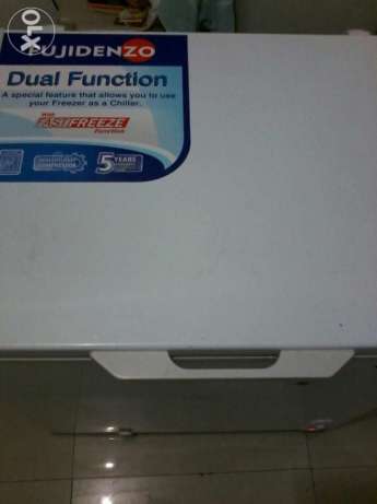 Fujidenzo chest freezer