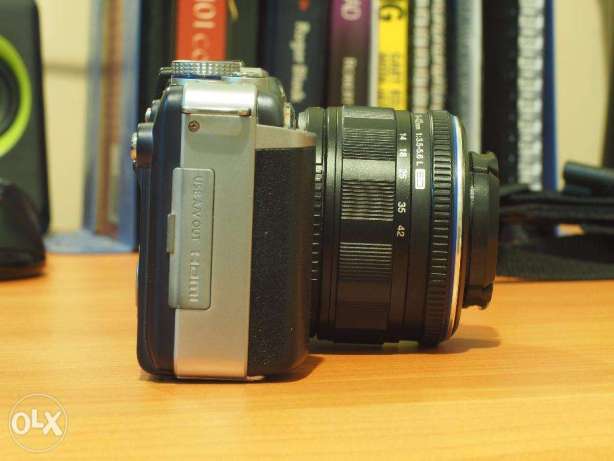 Olympus E-PL1 mirrorless camera