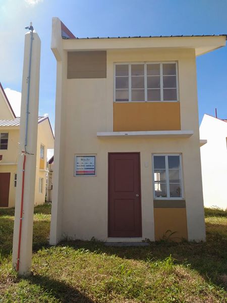 2 story house for rent