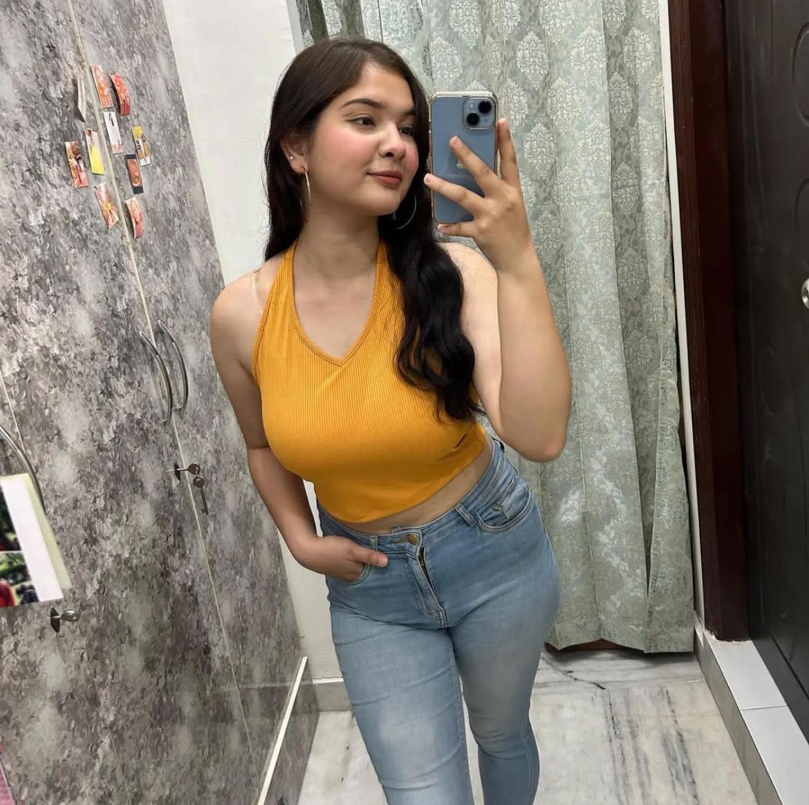 Azadpur Delhi Call Girls 9555773836 Female Escort Service
